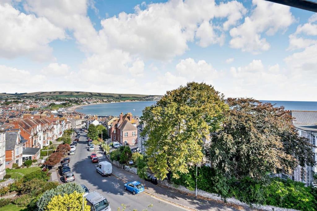 Dizzy Heights Swanage Sleeps 10 With Amazing Views Villa Luaran gambar